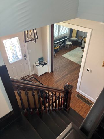 102 W Walnut Street, Southgate, KY 41071