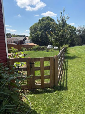 102 W Walnut Street, Southgate, KY 41071