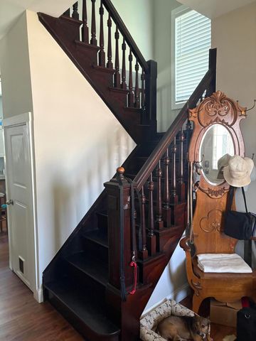 102 W Walnut Street, Southgate, KY 41071