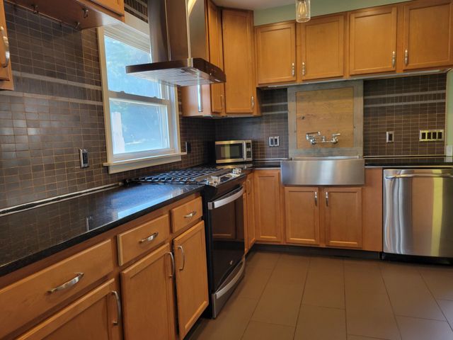 4100 Stinson Boulevard NE, Columbia Heights, MN 55421