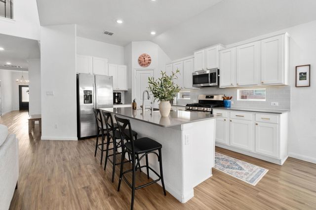 310 Garcitas CV 299, Austin, TX 78748