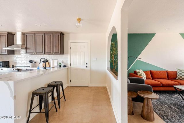 2217 W MICHIGAN Avenue, Phoenix, AZ 85023