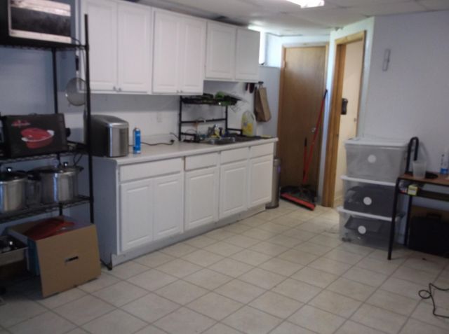 704 N Oakwood Drive, Griffith, IN 46319