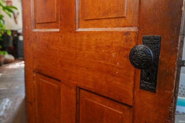 925 W 2nd Street, Bloomington, IN 47403