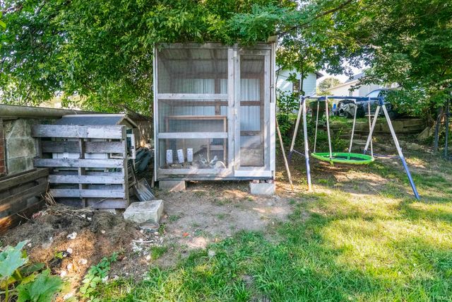 925 W 2nd Street, Bloomington, IN 47403