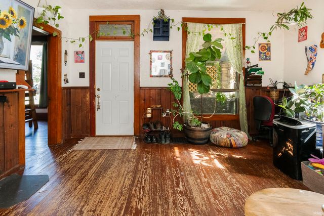 925 W 2nd Street, Bloomington, IN 47403