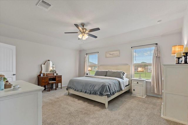 109 Sandpiper DR, Bastrop, TX 78602