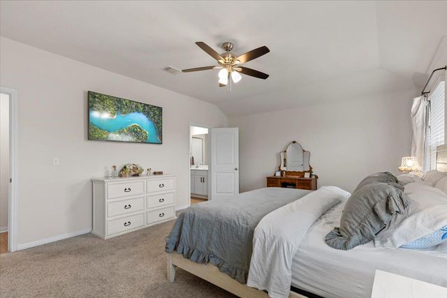 109 Sandpiper DR, Bastrop, TX 78602