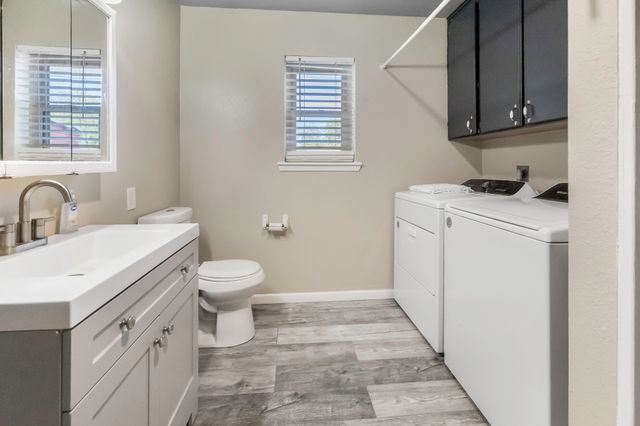 201 Cottonwood Street, Comanche, TX 76442