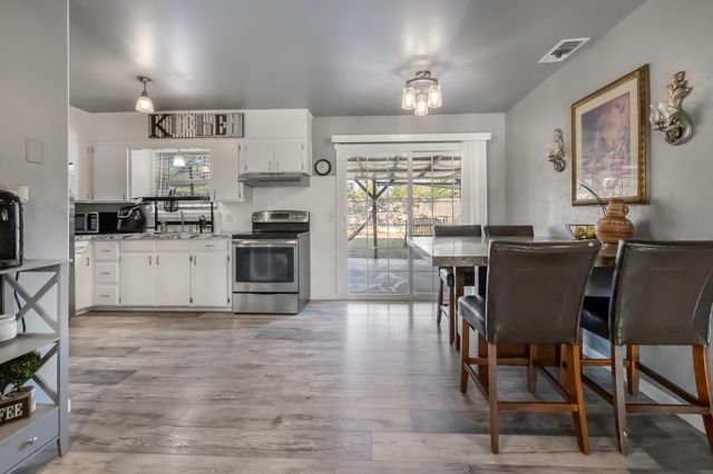201 Cottonwood Street, Comanche, TX 76442
