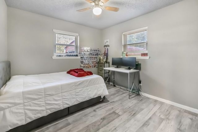 201 Cottonwood Street, Comanche, TX 76442