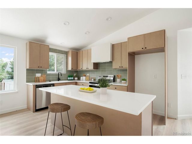 11730 Ivy St, Thornton, CO 80233