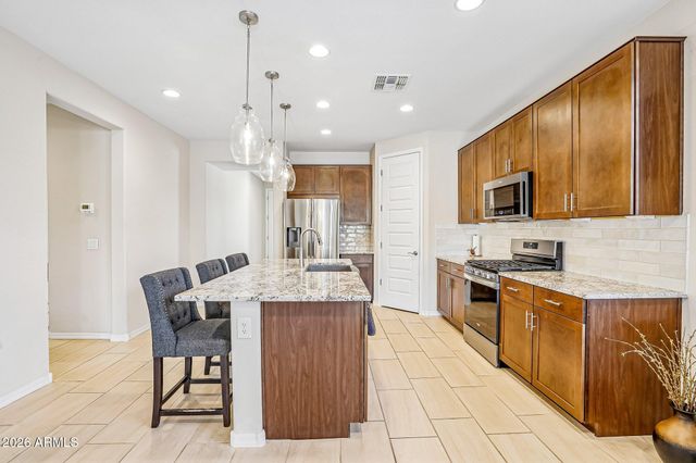 8826 S 70TH Lane, Laveen, AZ 85339