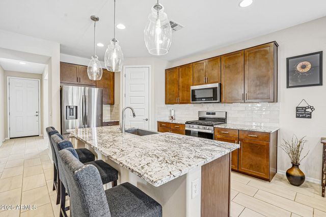 8826 S 70TH Lane, Laveen, AZ 85339