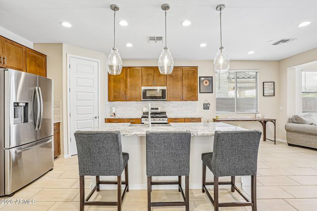 8826 S 70TH Lane, Laveen, AZ 85339