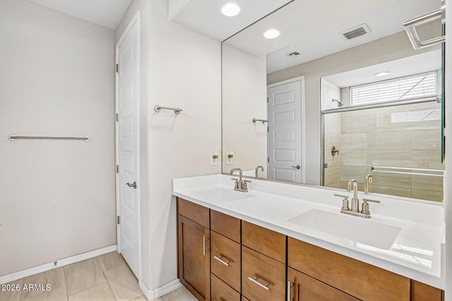 8826 S 70TH Lane, Laveen, AZ 85339