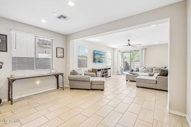 8826 S 70TH Lane, Laveen, AZ 85339