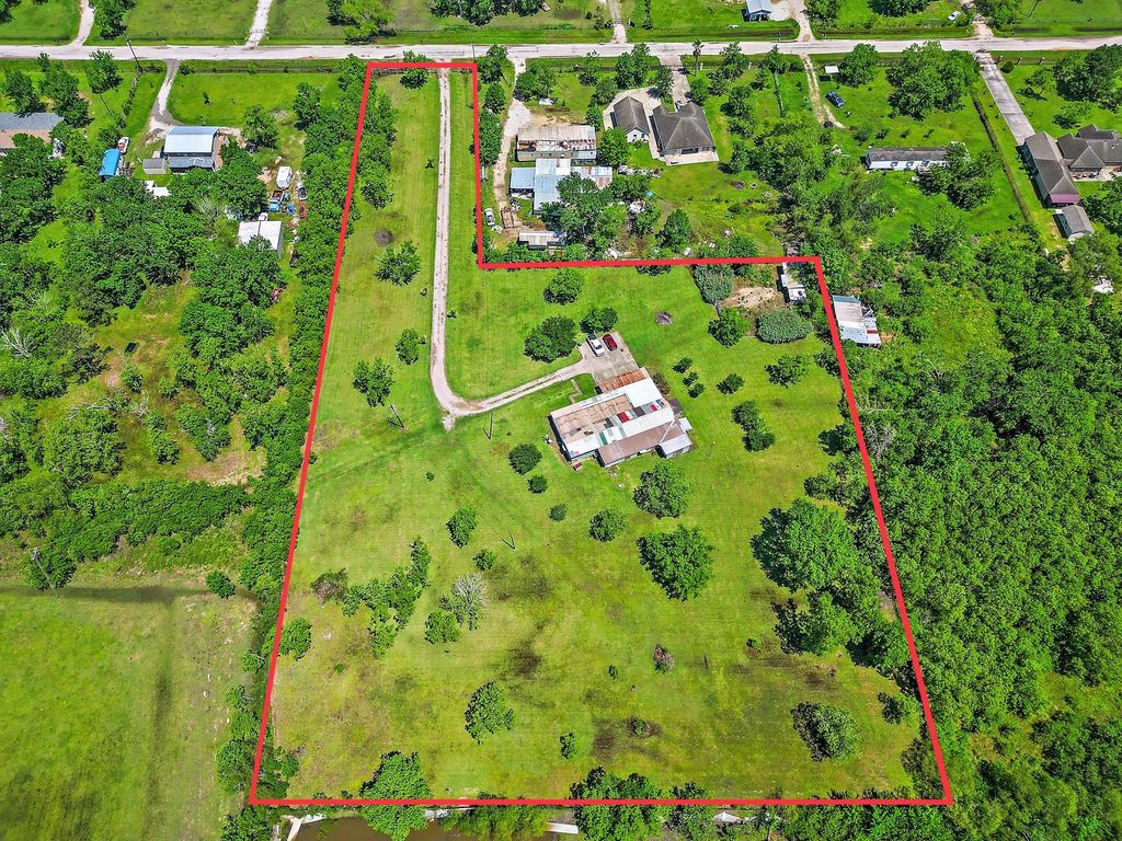 494 County Road 4891, Dayton, TX 77535