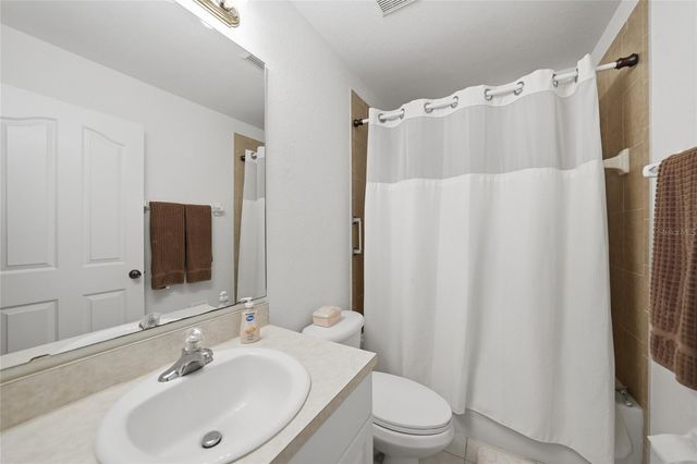 2117 NE 40TH STREET, Cape Coral, FL 33909