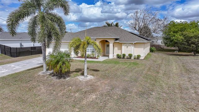 2117 NE 40TH STREET, Cape Coral, FL 33909
