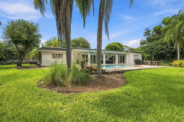 14721 SW 84th Ct, Palmetto Bay, FL 33158