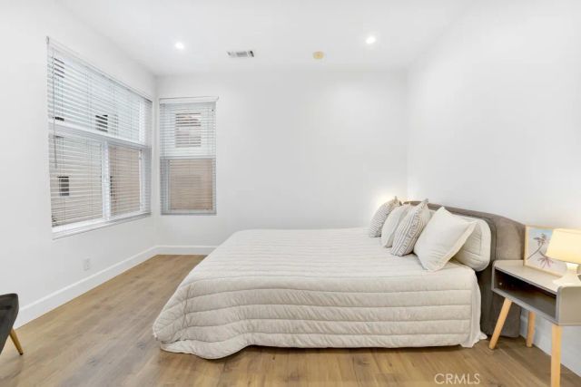 620 S Gramercy 338, Los Angeles, CA 90005