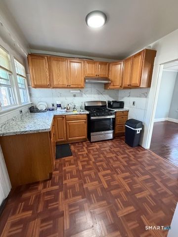 109 Bunker Hill Avenue, Waterbury, CT 06708