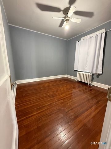 109 Bunker Hill Avenue, Waterbury, CT 06708