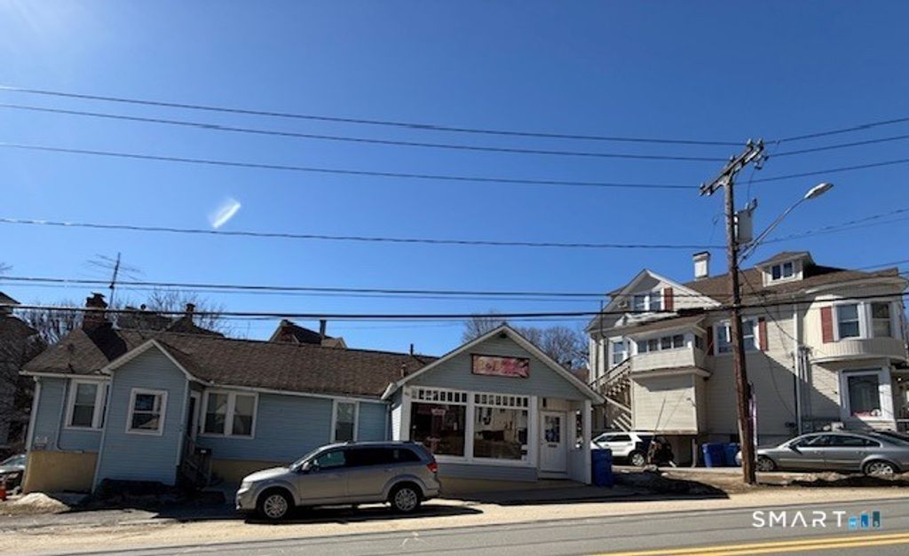 109 Bunker Hill Avenue, Waterbury, CT 06708