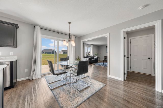 13271 Silk Tree Trail, Fort Wayne, IN 46814