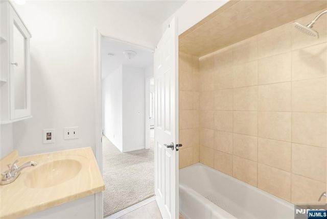 57 Maple Avenue, Woodland Park, NJ 07424