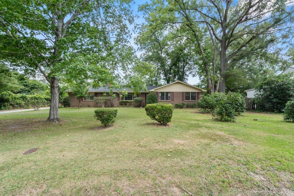 Image 1 of property listing at 135 Wilhoit Street, Warrenton, GA 30828