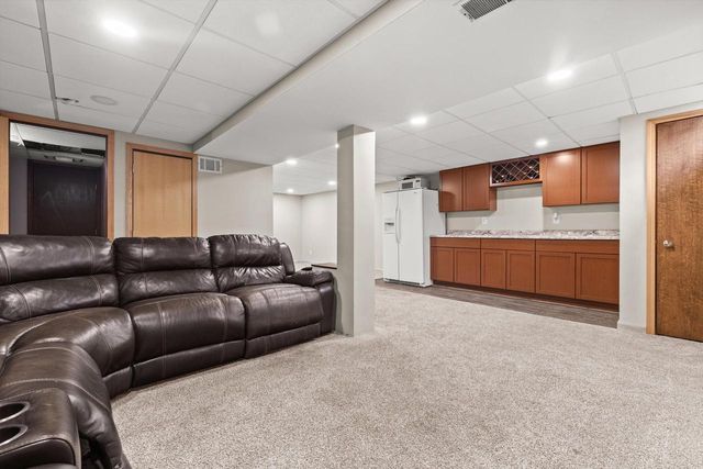 6108 57th AVENUE, Kenosha, WI 53142