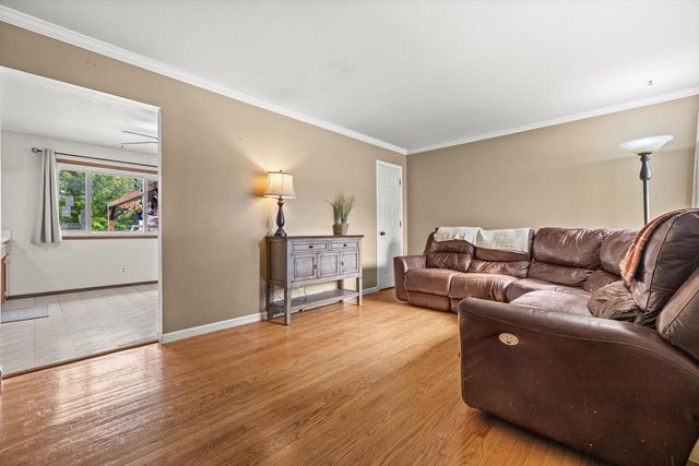6108 57th AVENUE, Kenosha, WI 53142