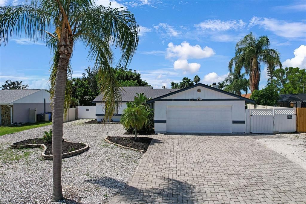 6713 35TH AVENUE W, Bradenton, FL 34209