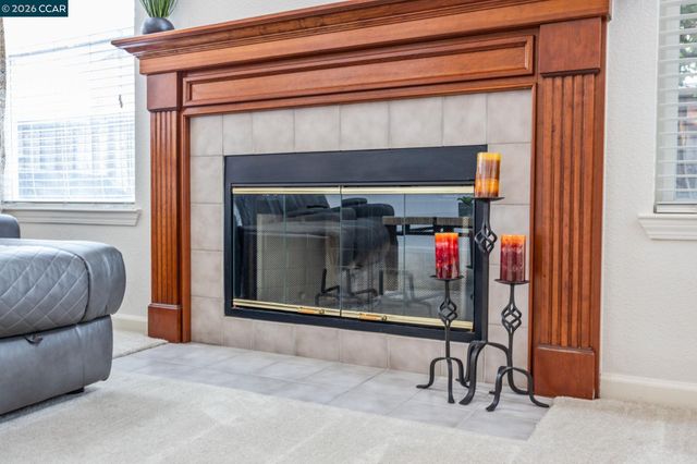 911 Autumn Oak Cir, Concord, CA 94521