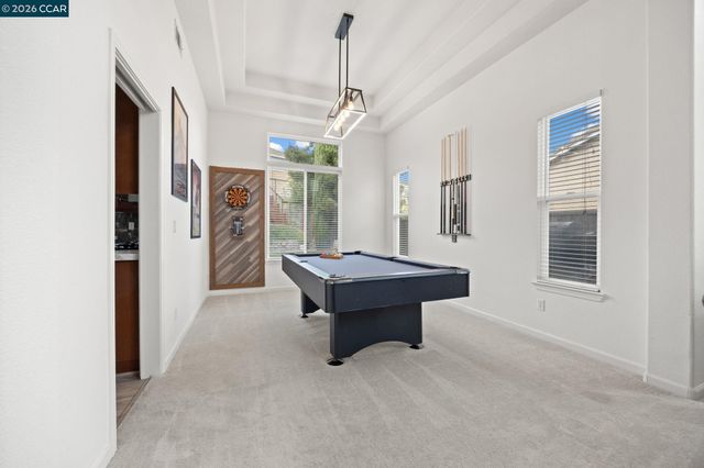 911 Autumn Oak Cir, Concord, CA 94521