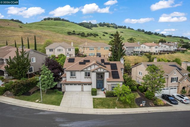 911 Autumn Oak Cir, Concord, CA 94521