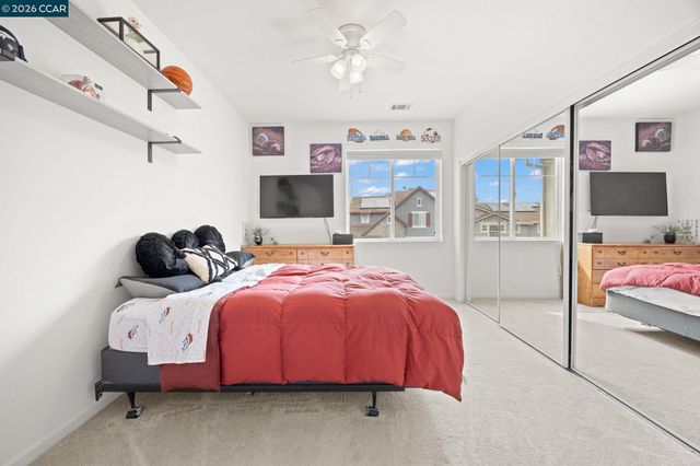 911 Autumn Oak Cir, Concord, CA 94521