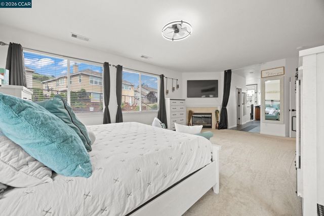 911 Autumn Oak Cir, Concord, CA 94521