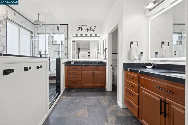 911 Autumn Oak Cir, Concord, CA 94521