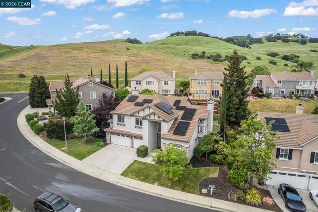 911 Autumn Oak Cir, Concord, CA 94521