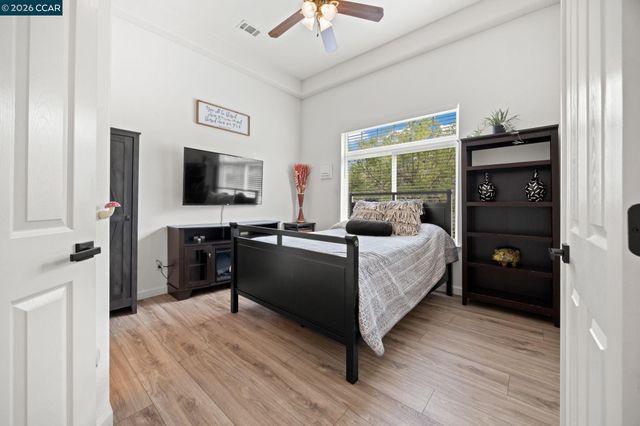 911 Autumn Oak Cir, Concord, CA 94521