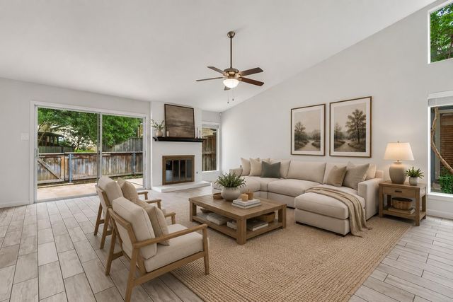 1003 Solano DR 1336AR, Austin, TX 78750