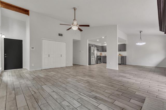 1003 Solano DR 1336AR, Austin, TX 78750
