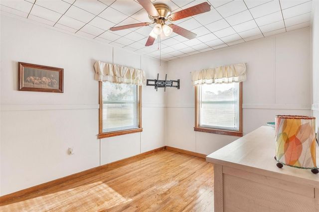 32828 LAKE EUSTIS DRIVE, Tavares, FL 32778