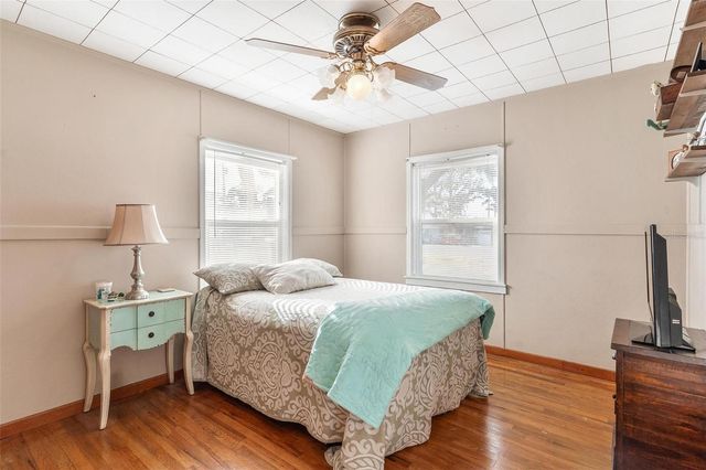 32828 LAKE EUSTIS DRIVE, Tavares, FL 32778