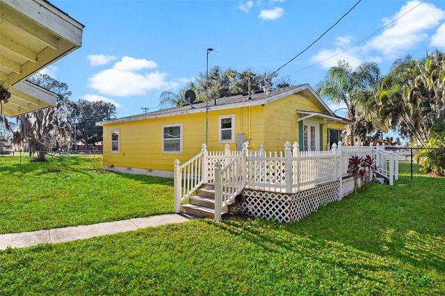 32828 LAKE EUSTIS DRIVE, Tavares, FL 32778