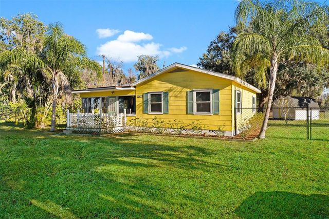 32828 LAKE EUSTIS DRIVE, Tavares, FL 32778