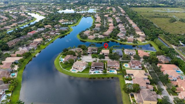 19510 S Coquina Way, Weston, FL 33332